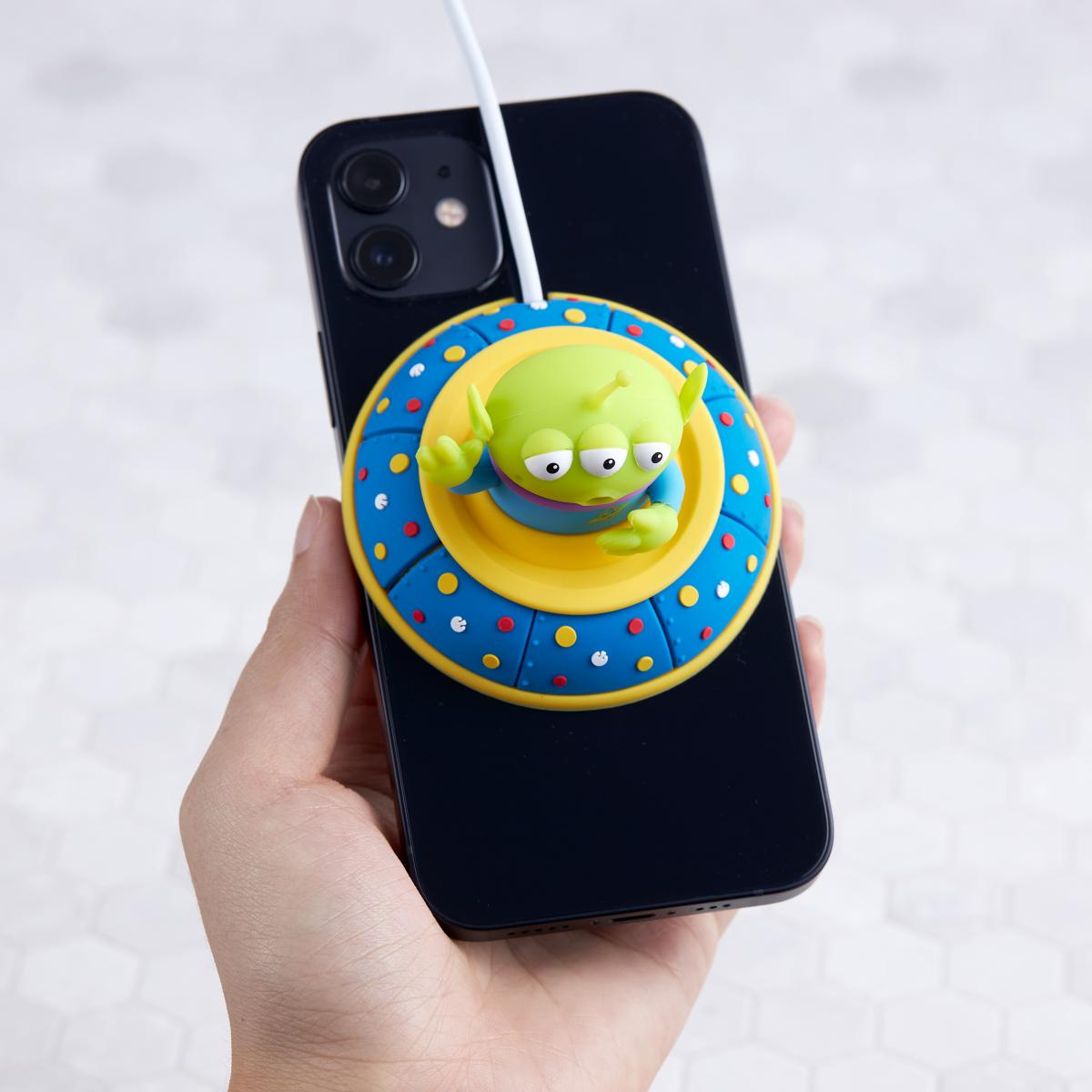 迪士尼磁吸充電盤的魔法小窩 – 超可愛無線快充系列，讓iPhone輕鬆滿電