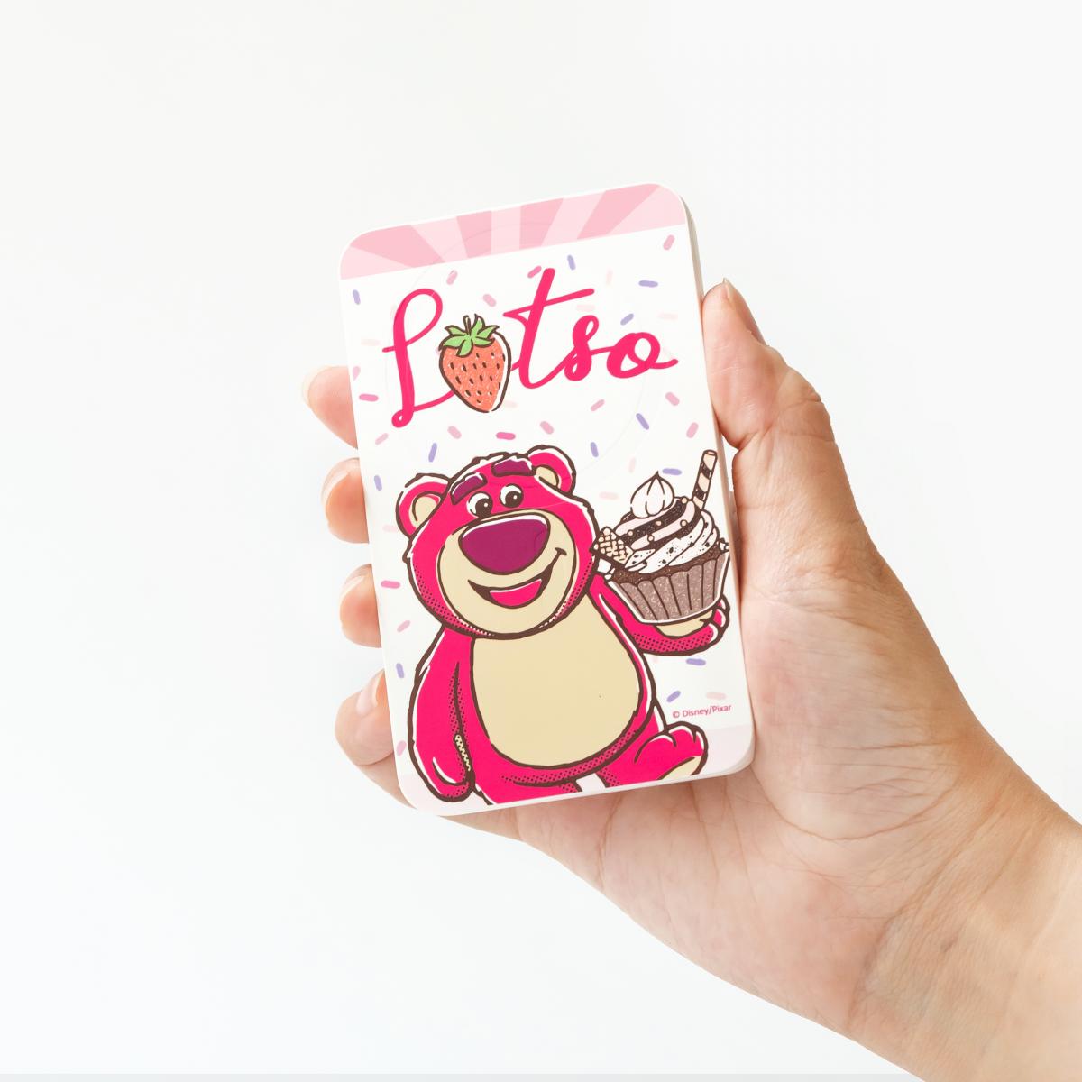 迪士尼角色輕擁你的充電世界 – 三合一磁吸無線快充行動電源