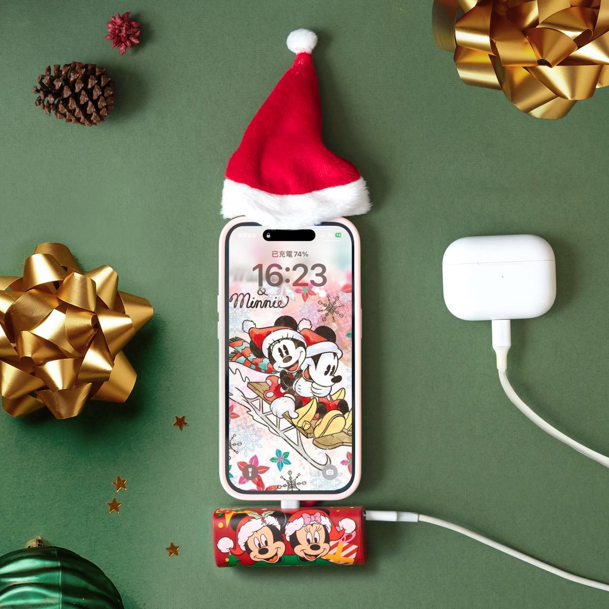 迪士尼角色隨身充電小幫手 – 直插式20W快充行動電源系列