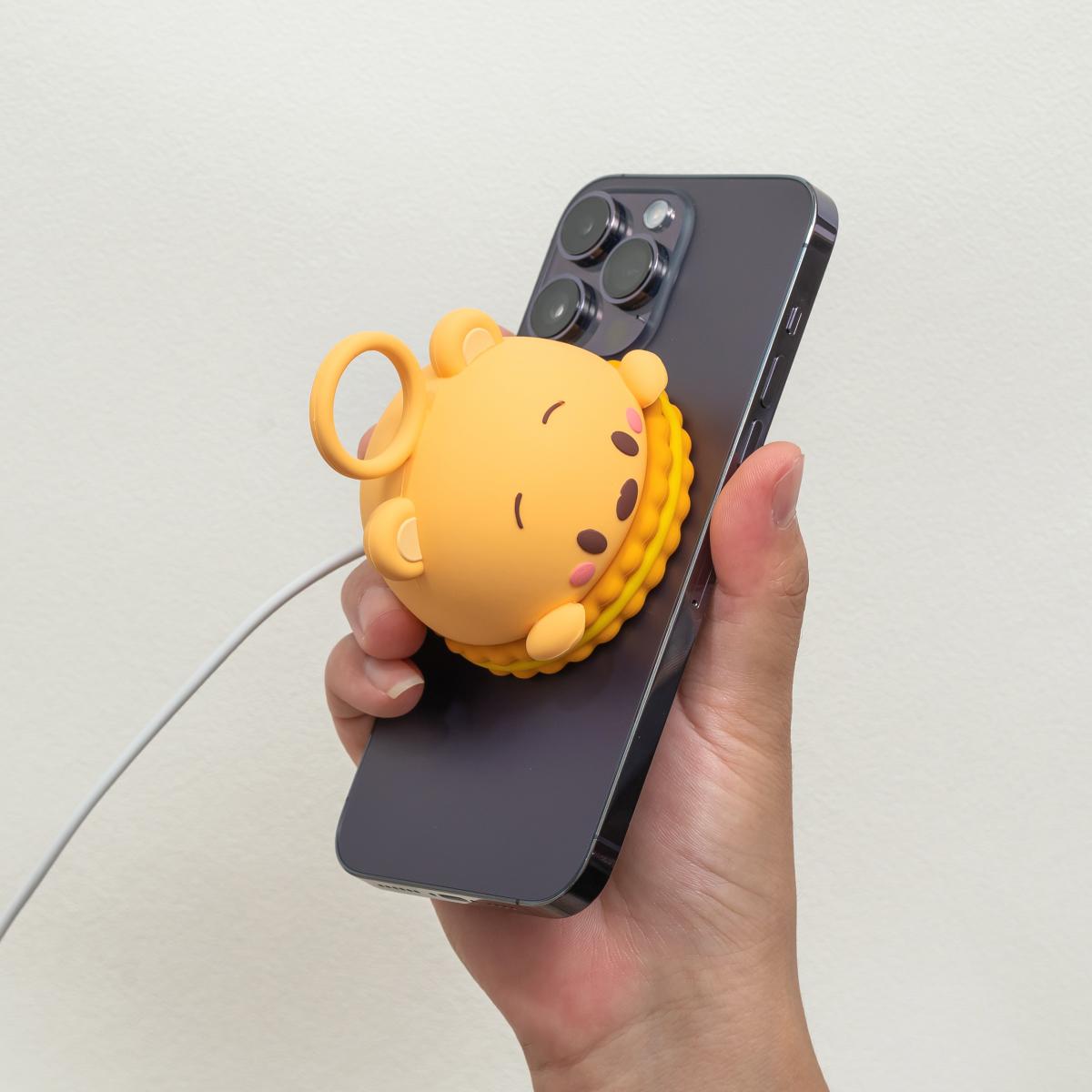 迪士尼磁吸充電盤的魔法小窩 – 超可愛無線快充系列，讓iPhone輕鬆滿電