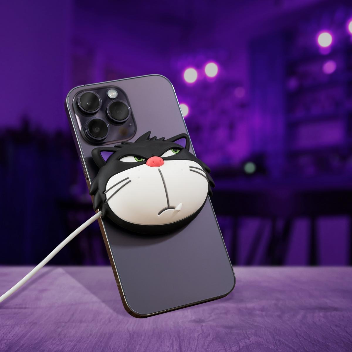 迪士尼磁吸充電盤的魔法小窩 – 超可愛無線快充系列，讓iPhone輕鬆滿電