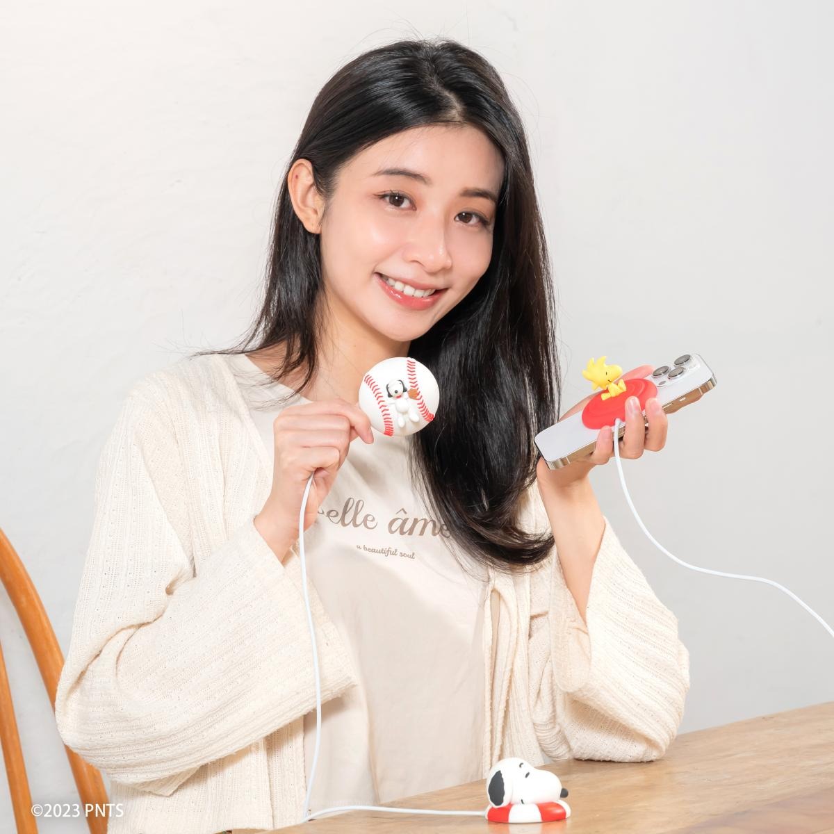 迪士尼磁吸充電盤的魔法小窩 – 超可愛無線快充系列，讓iPhone輕鬆滿電